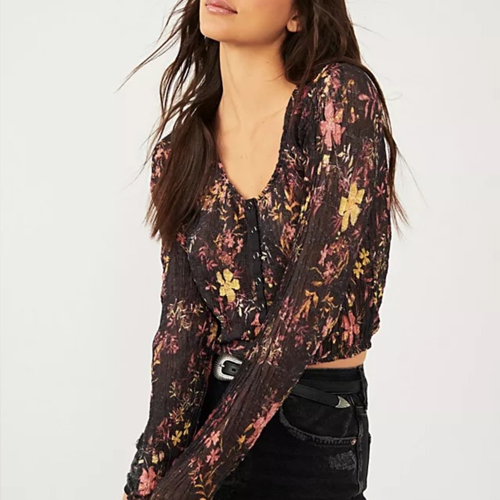 We the Free Top Angelina Lacey Floral Cropped Long Sleeves Top